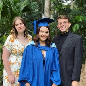 Meet your Posher, Maddy